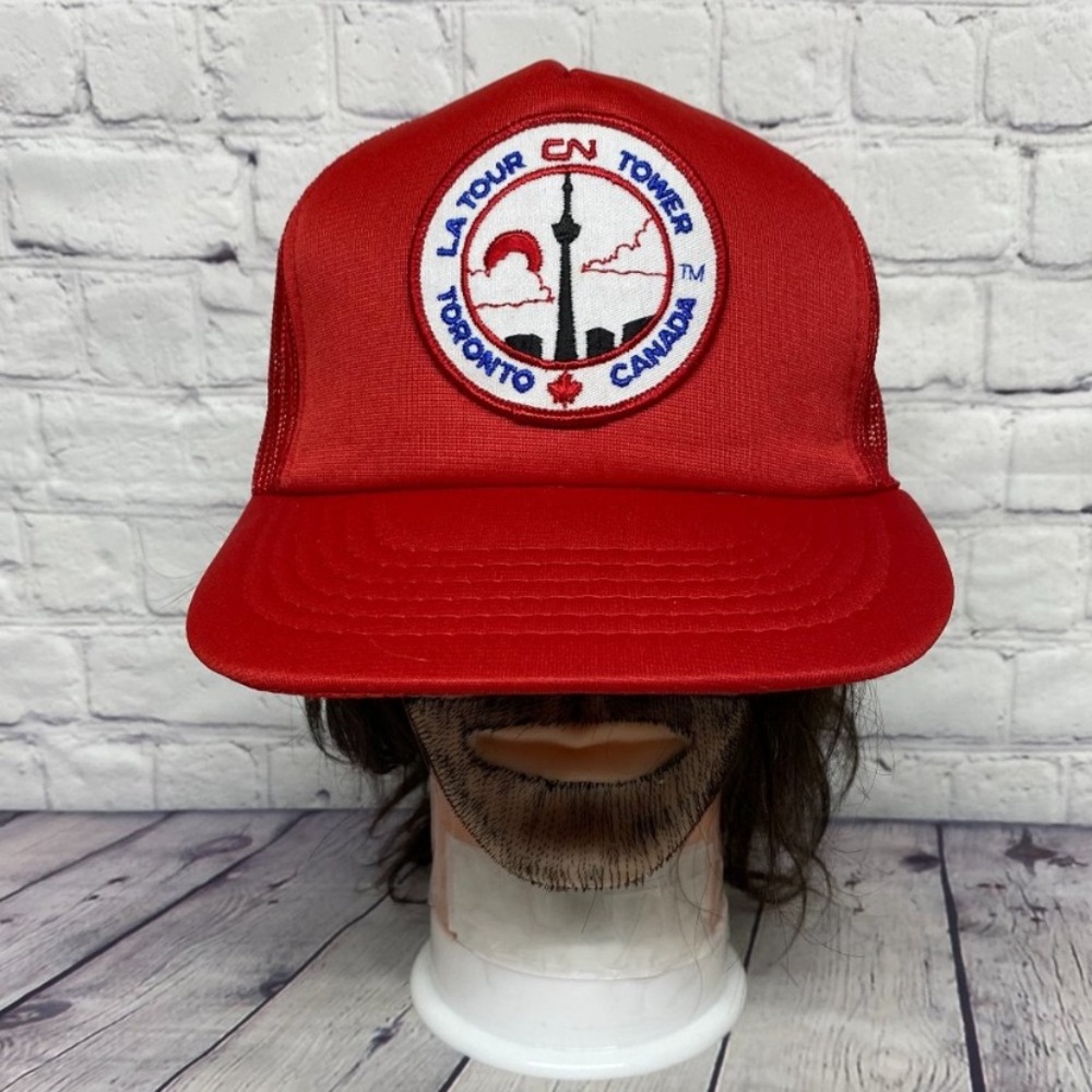 Vintage Hat Cap Snapback Red CN Tower La Tour Toronto Canada Trucker Mesh Patch